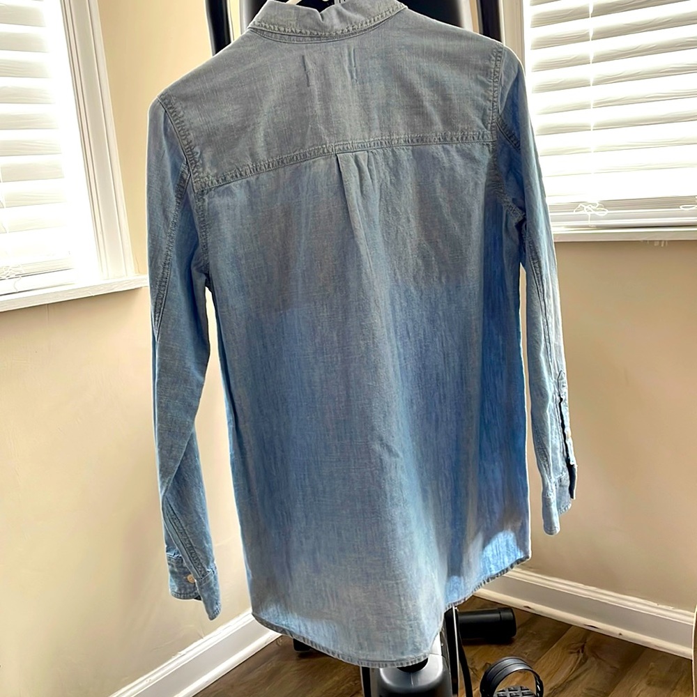 Madewell Chambray Classic Ex-Boyfriend shirt